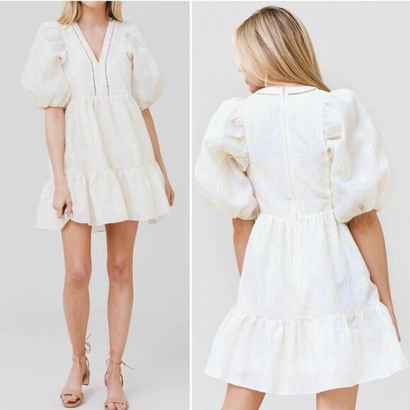 Hunter Bell Gaille Puff Sleeve Mini Dress in Ivory Floral Jacquard Size Small - Picture 1 of 10